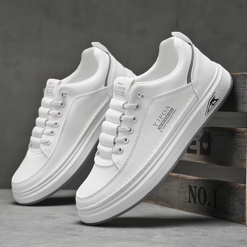 UrbanFlex™ White & Black Leather Platform Sneakers – Casual Comfort Street Style