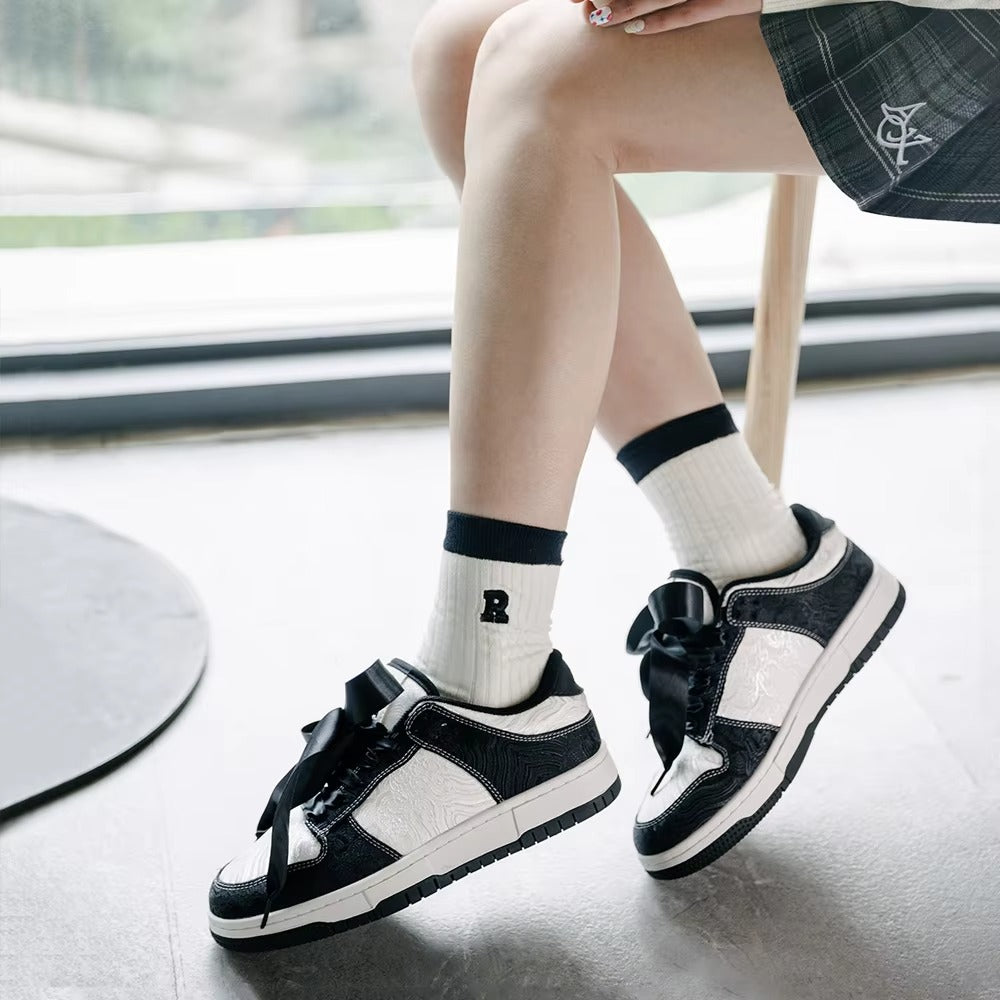 AEROVA™ Brocade Panel Low-Top Sneaker – Retro Court Style | Black & White